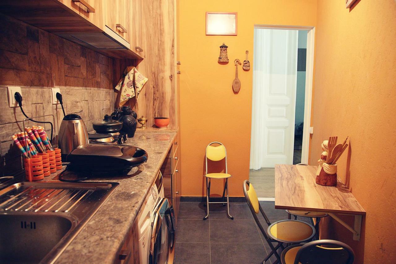 ティビリシApartament Old Yardアパートメント エクステリア 写真