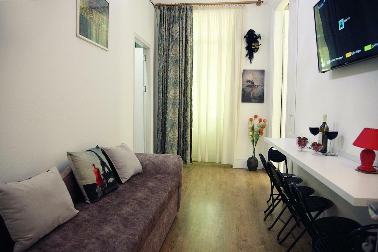 ティビリシApartament Old Yardアパートメント エクステリア 写真